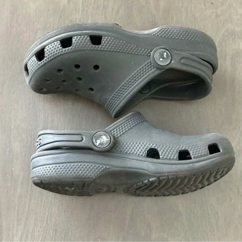 Kids Black Clogs